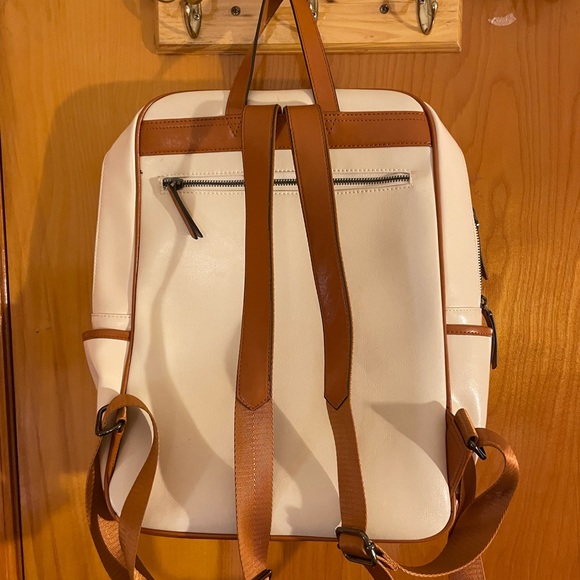 Leather Backpack - Picture 2 of 3